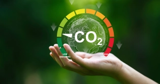 L'objectif climatique de -90 % d'émissions d'ici à 2040 est adopté, l'ETS2 est reporté