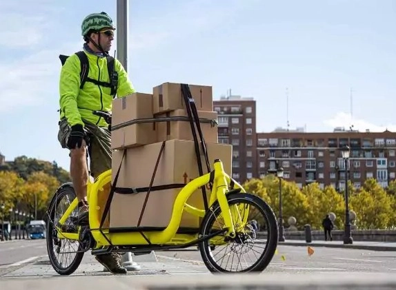 image article : La logistique urbaine bas-carbone s’impose dans des villes saturées et sous pression climatique